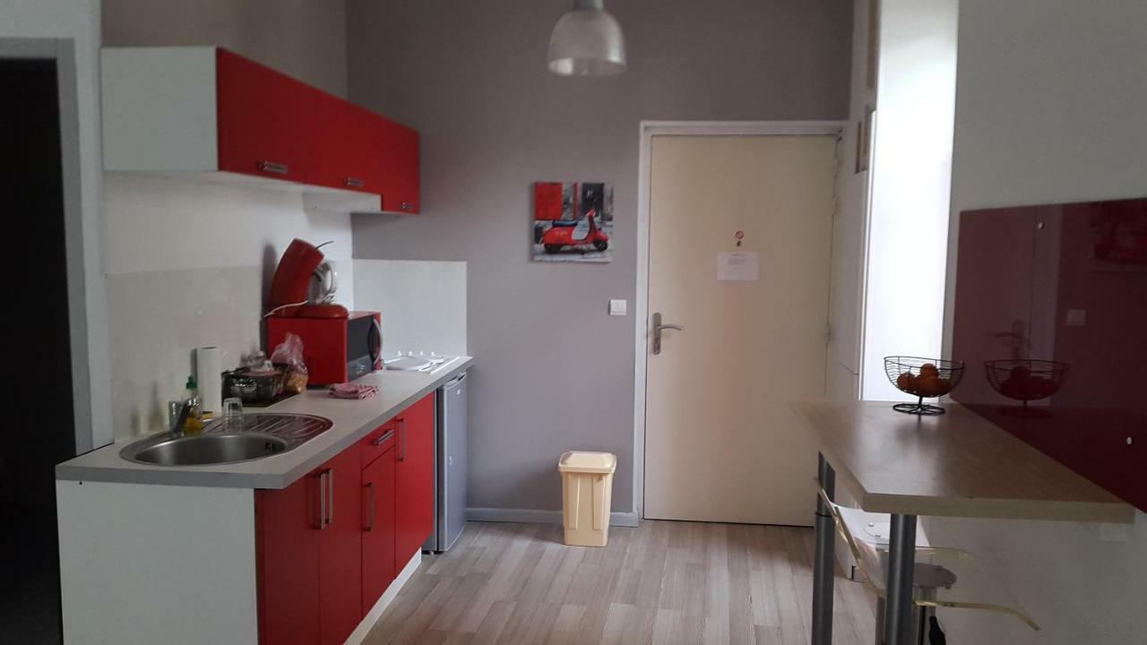 Studio Au Coeur De Viviers Esterno foto