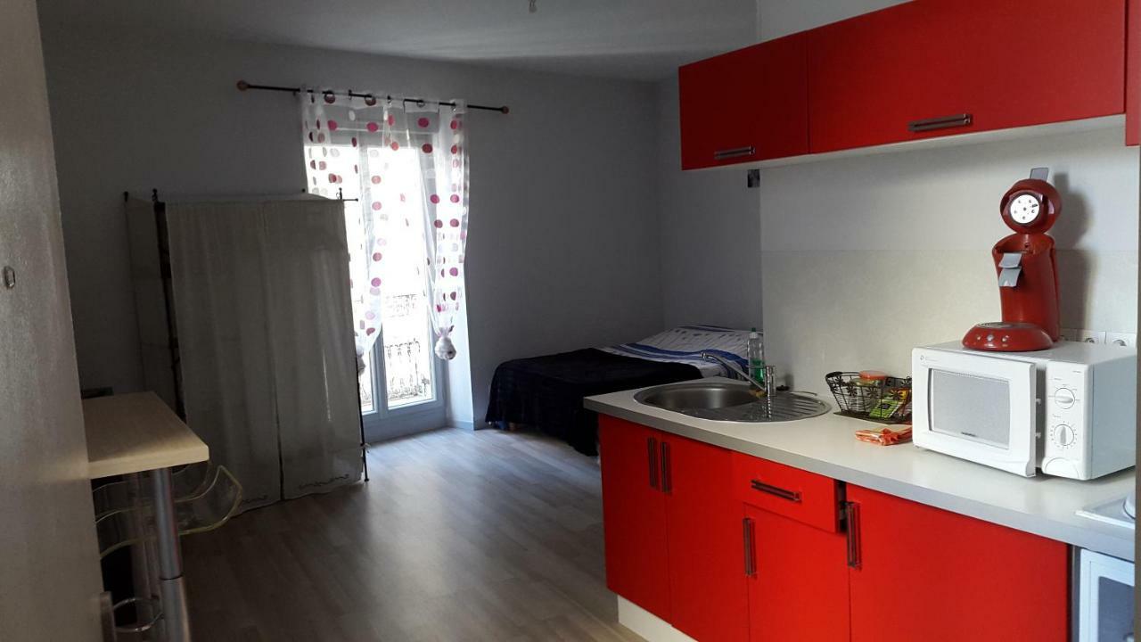 Studio Au Coeur De Viviers Esterno foto