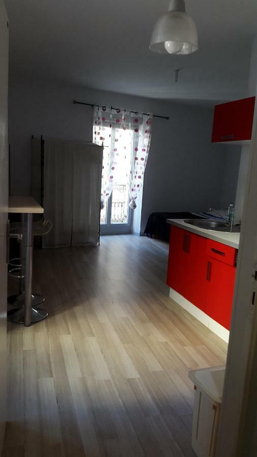 Studio Au Coeur De Viviers Esterno foto